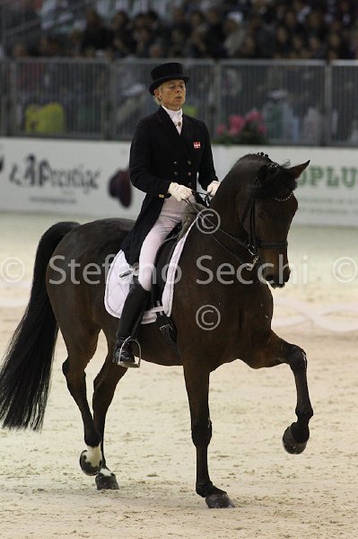 JORGENSEN_FBW DE VITO_MILANO_2011_SS3_0219.jpg